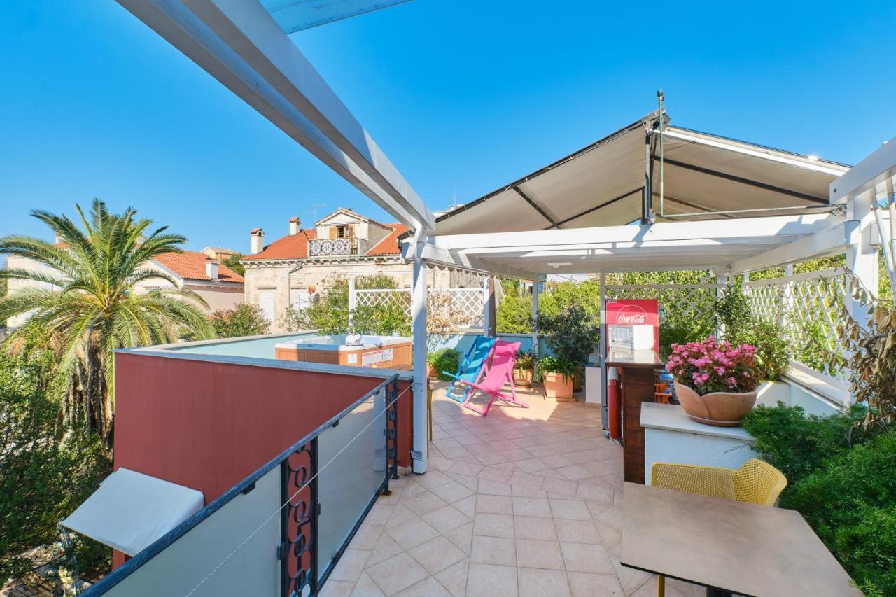 Mare Mare Suites Mali Losinj Exterior photo